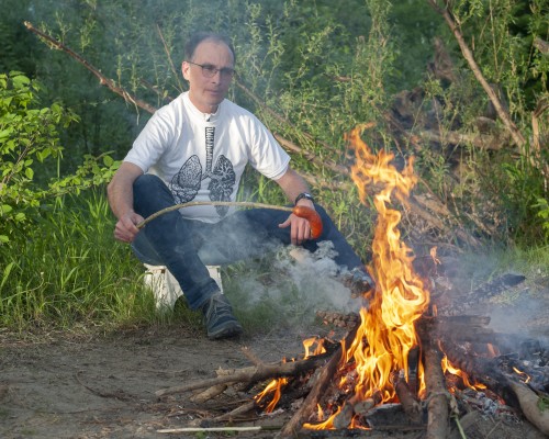 Chemika czy nie chemika w trakcie spalania biomasy nitrofenol każdego dotyka. Fot. Grzegorz Krzyżewski