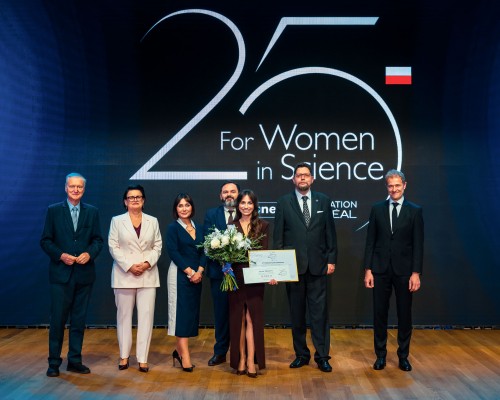 2025-12/aneta-magiera-loreal